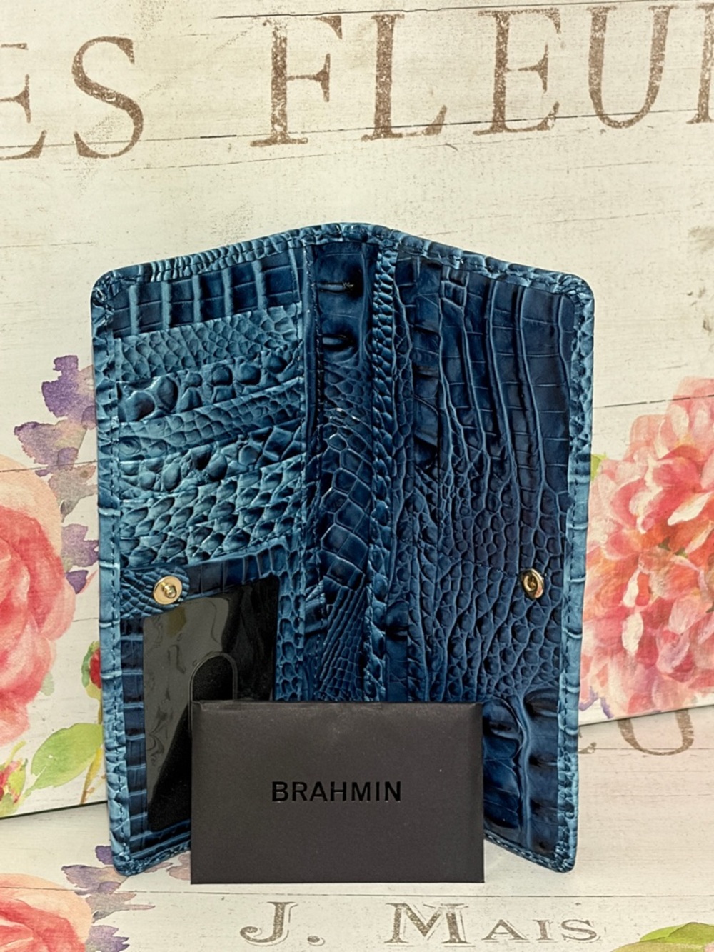 NWT✨BRAHMIN Retro Blue Melbourne💙 Croc-Embossed Ady Wallet RARE - Picture 7 of 9